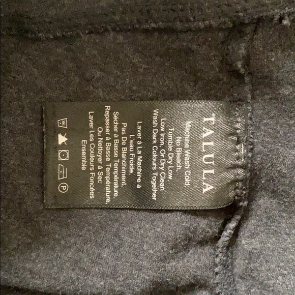 Aritzia Talula Dark Gray Leggings - Size XS - Picture 5 of 6
